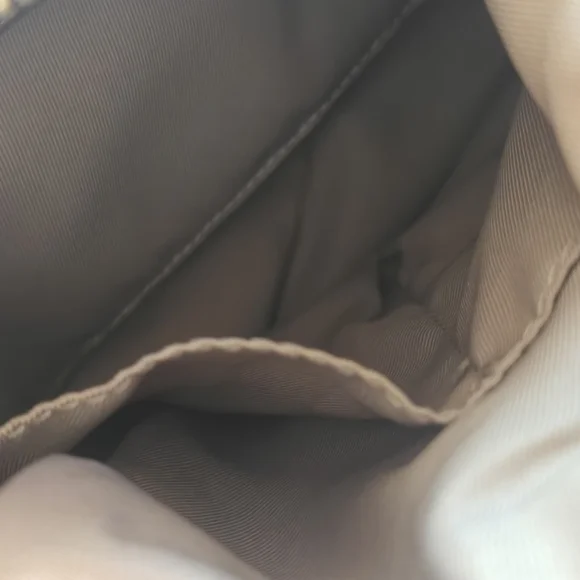 The Sak Blue Leather Crossbody  With Guitar Strap..GUC Smoke Free,Pet Friendly - Picture 4 of 7